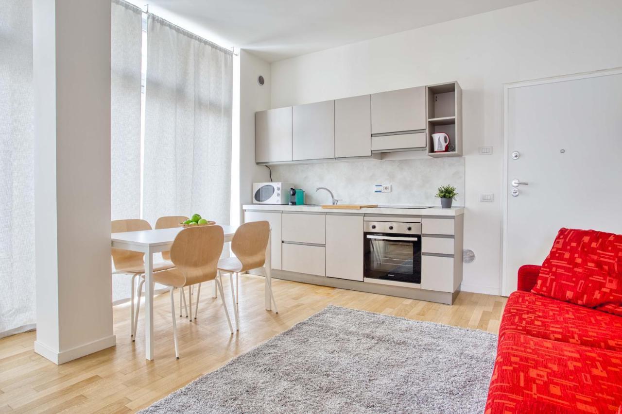 Appartamento Joivy Lovely Flat With Balcony Milano